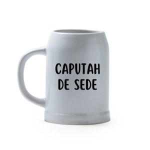 Caneca/ Jarro de cerveja “Caputah de sede” (cerâmica c/ capacidade para 700ml)